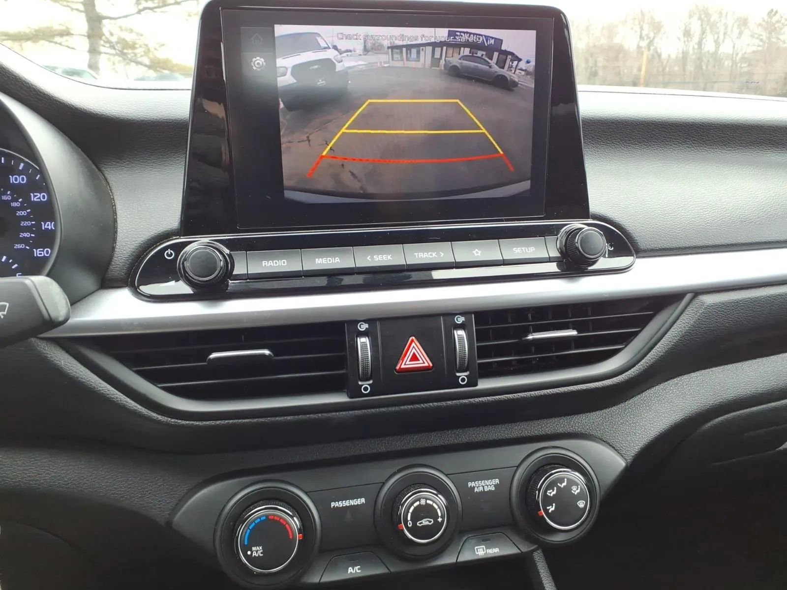 Used 2023 Kia Forte LXS FWD image 32