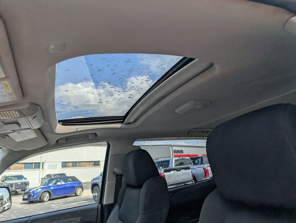 Used 2019 Toyota Tundra SR5 AWD/4WD image 21