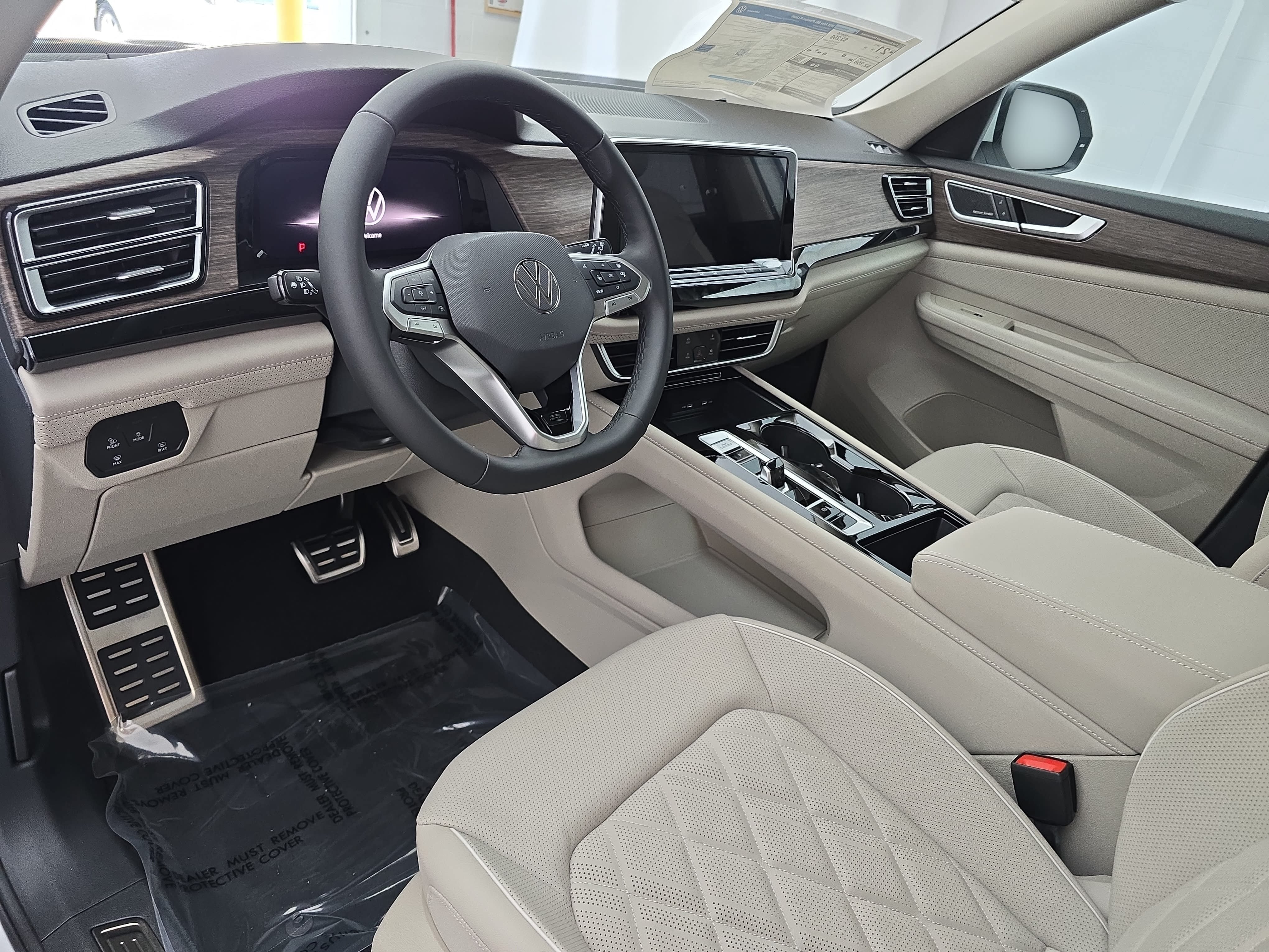 New 2026 Volkswagen Atlas SEL Premium R-Line AWD/4WD image 17