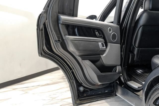 Used 2019 Land Rover Range Rover Supercharged AWD/4WD image 60