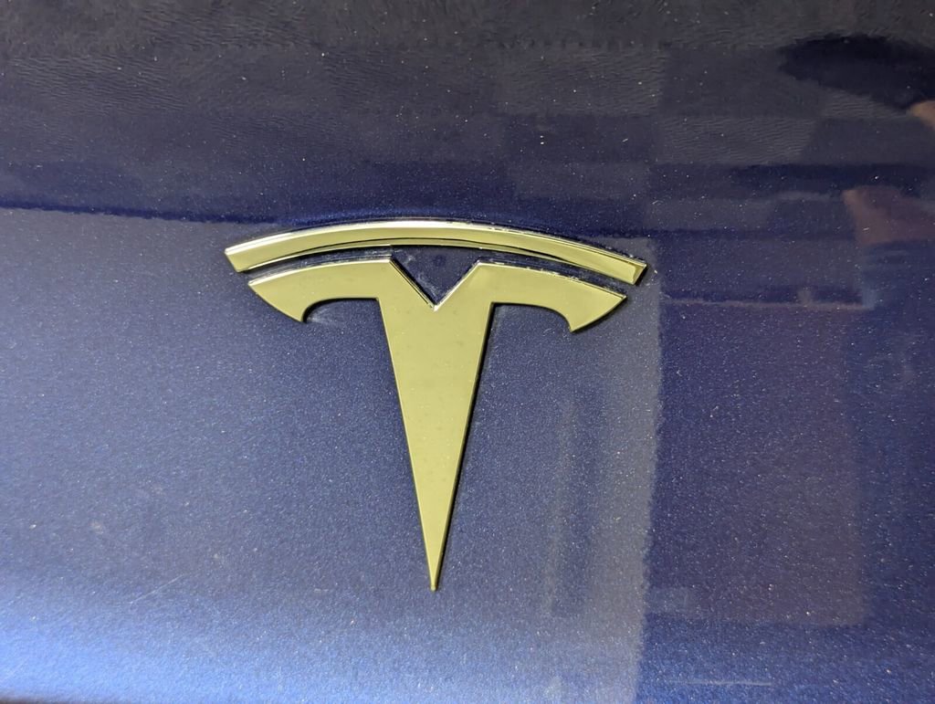 Used 2023 Tesla Model 3 Standard Range image 27