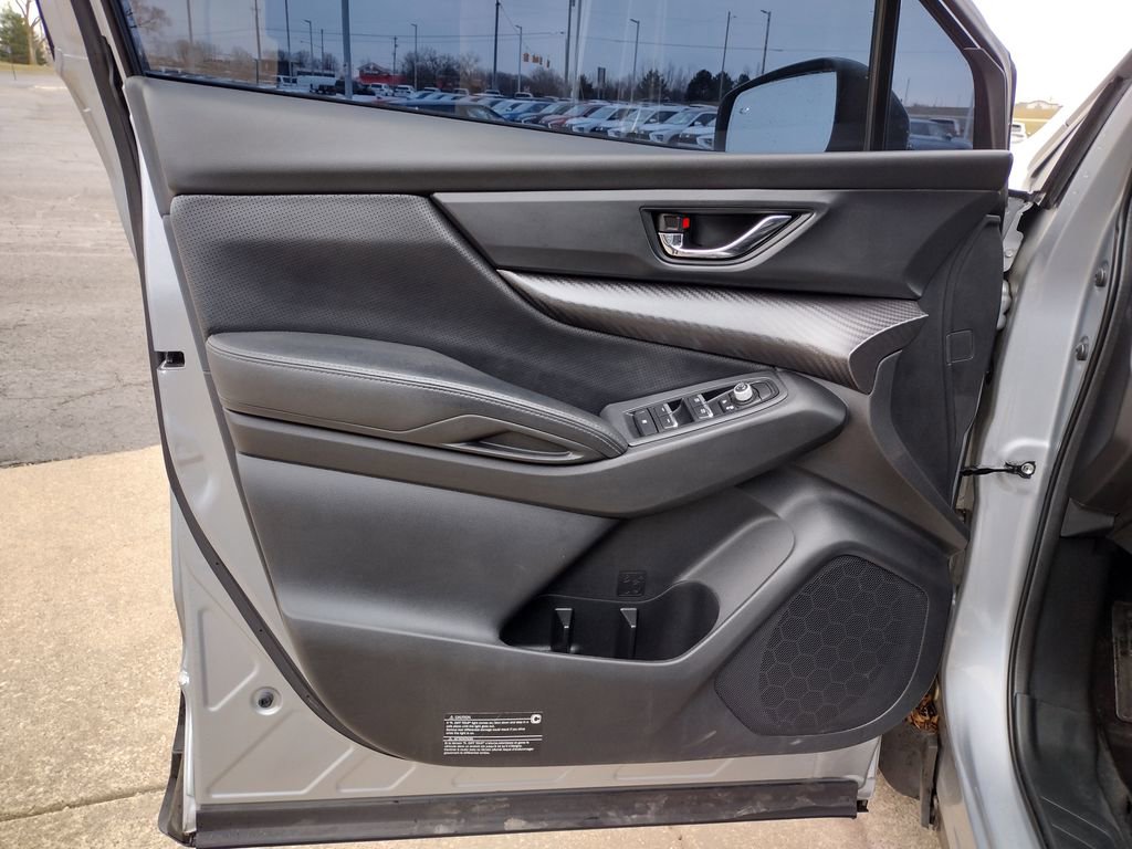 Used 2022 Subaru Ascent Onyx Edition image 32
