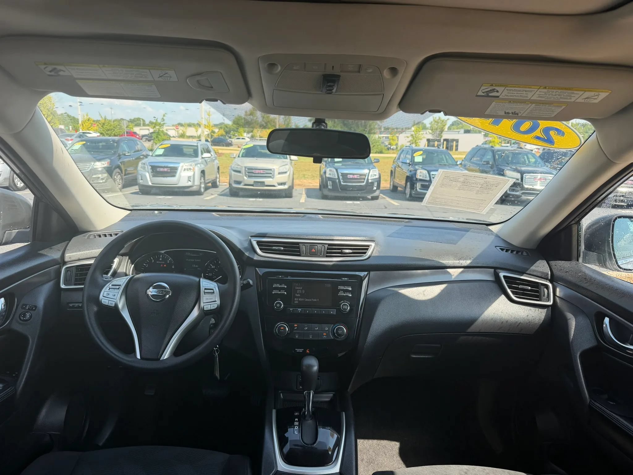 Used 2014 Nissan Rogue S FWD image 20