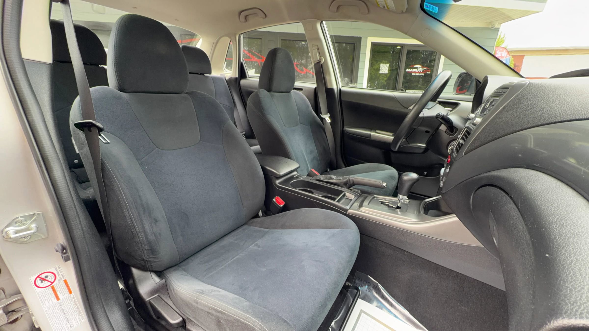 Used 2011 Subaru Impreza 2.5i AWD/4WD image 30
