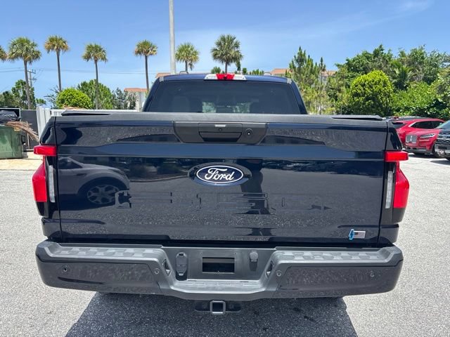 Used 2025 Ford F150 Lightning XLT AWD/4WD image 3