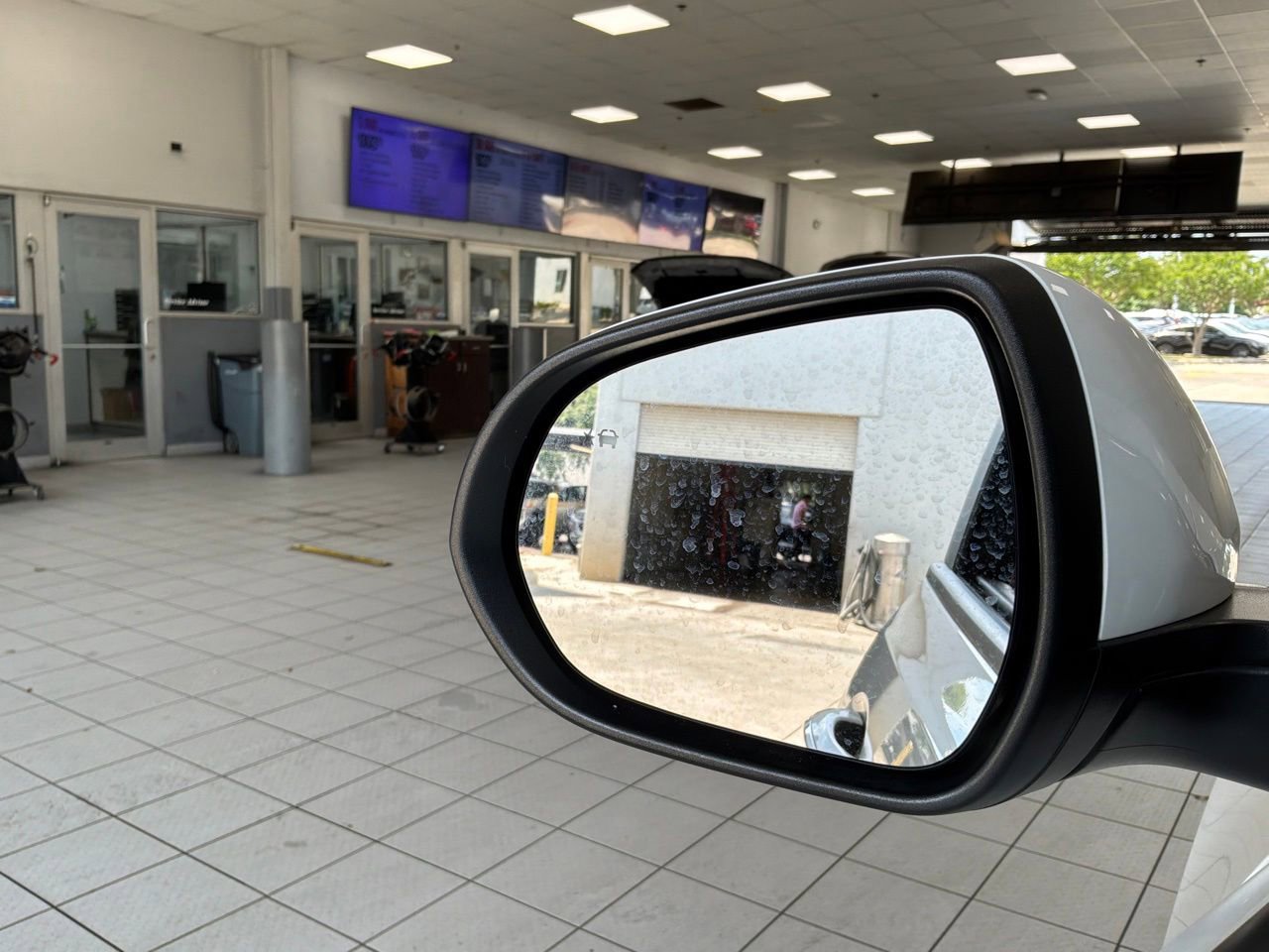 Used 2025 Buick Encore GX Preferred FWD image 17