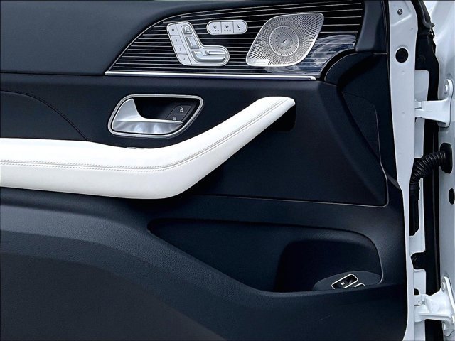 Certified 2025 Mercedes-Benz GLE 450e 4MATIC image 18