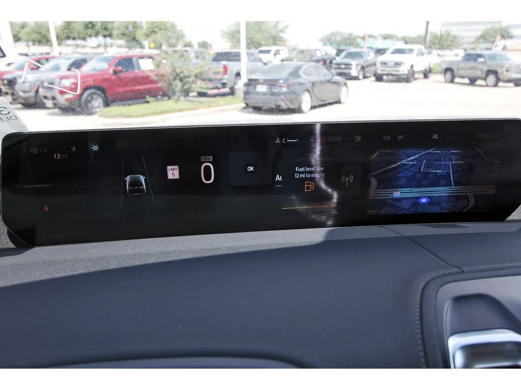 Used 2025 Ford Expedition Platinum AWD/4WD image 12