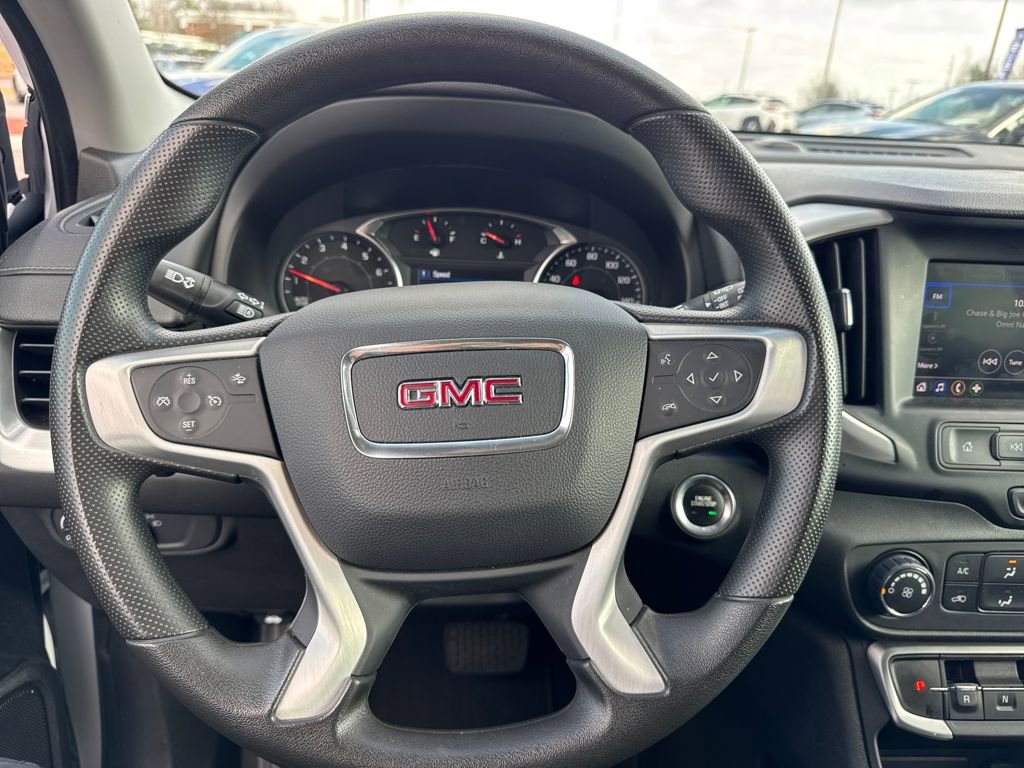 Used 2024 GMC Terrain SLE image 19
