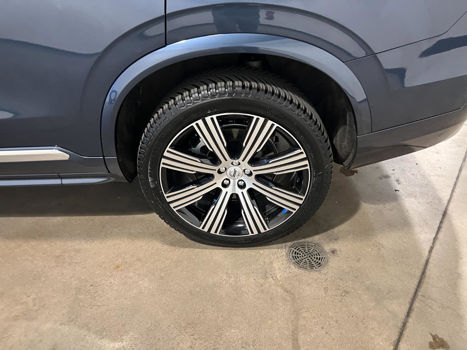 Used 2022 Volvo XC90 T8 Inscription Expression w/ Advanced Package image 44