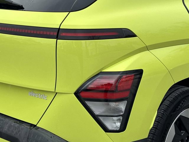 Used 2024 Hyundai Kona SEL image 9