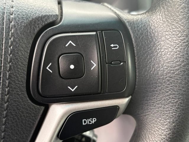 Used 2017 Toyota Sienna LE FWD image 18
