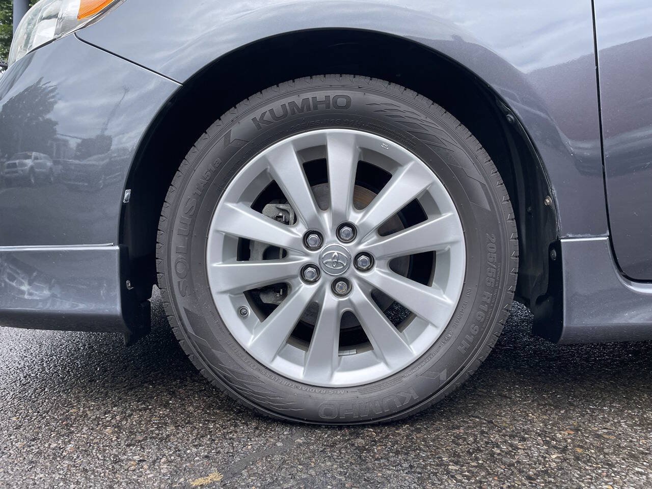 Used 2009 Toyota Corolla S w/ Sport Pkg FWD image 13