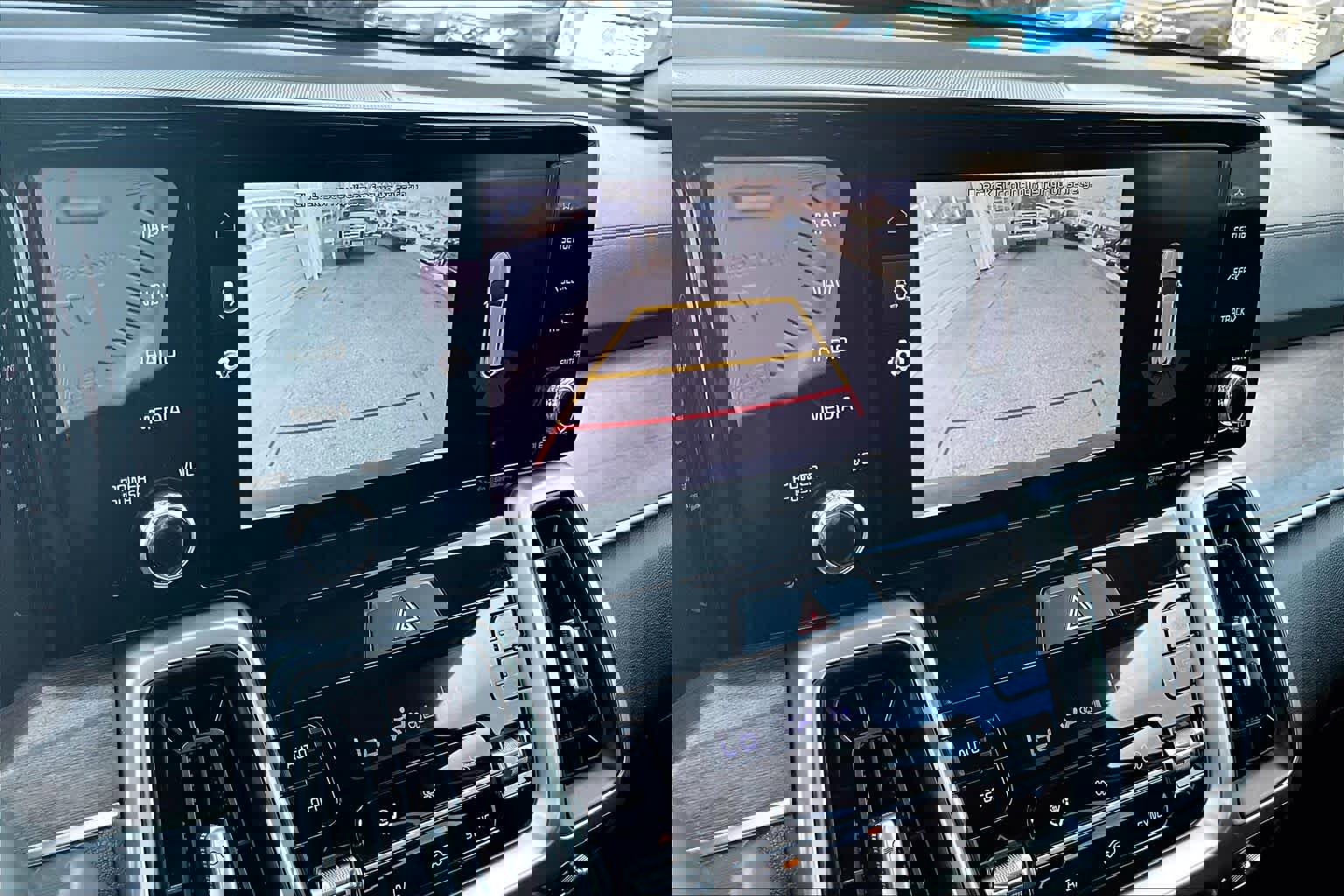 Used 2022 Kia Sorento S image 30