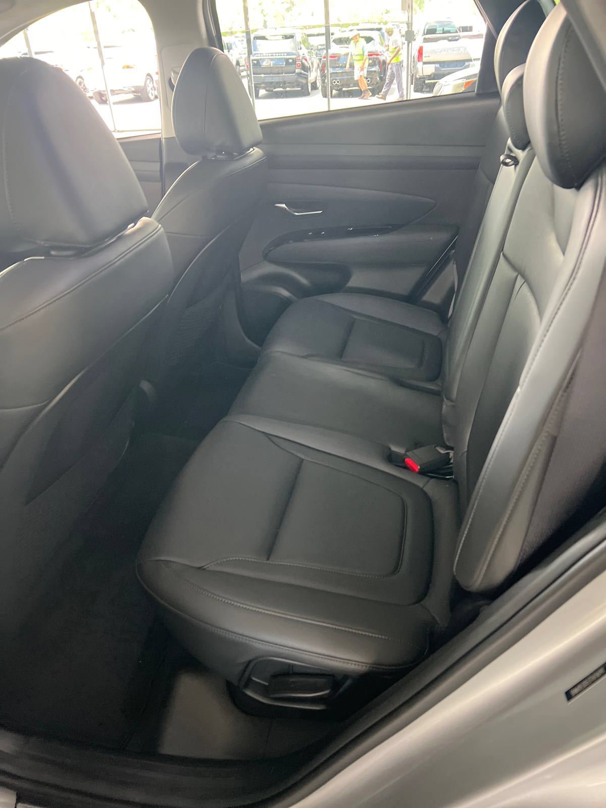Used 2026 Hyundai Tucson Limited FWD image 10