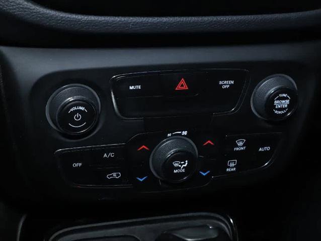 Certified 2020 Jeep Compass Altitude image 26