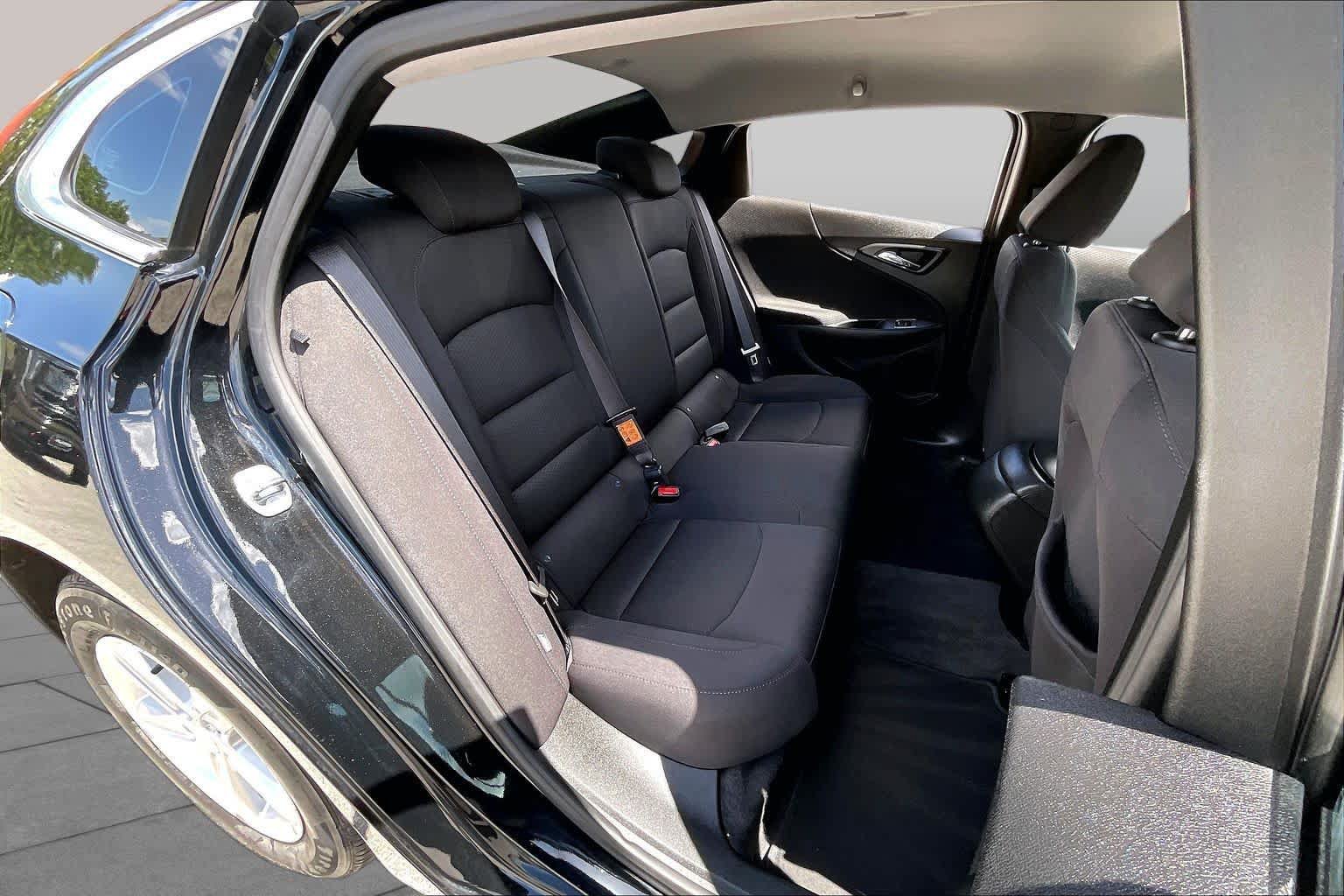 Used 2024 Chevrolet Malibu LS FWD image 20