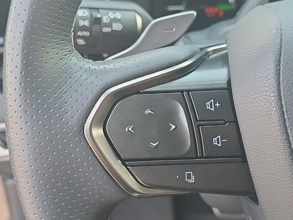 Used 2025 Lexus RX 500h F Sport AWD/4WD image 17
