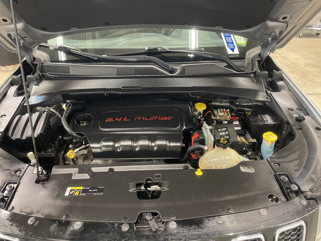 Used 2020 Jeep Compass Latitude AWD/4WD image 26