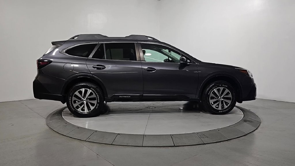 Used 2020 Subaru Outback Premium w/ Popular Package #1 AWD/4WD image 7
