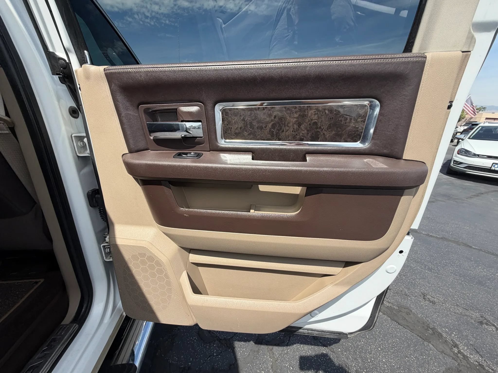 Used 2012 RAM 2500 Longhorn w/ Protection Group AWD/4WD image 17