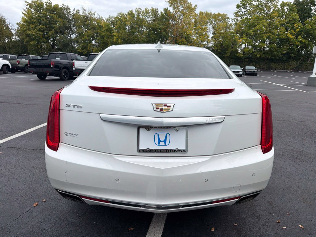 Used 2016 Cadillac XTS Luxury w/ LPO, Protection Package FWD image 4