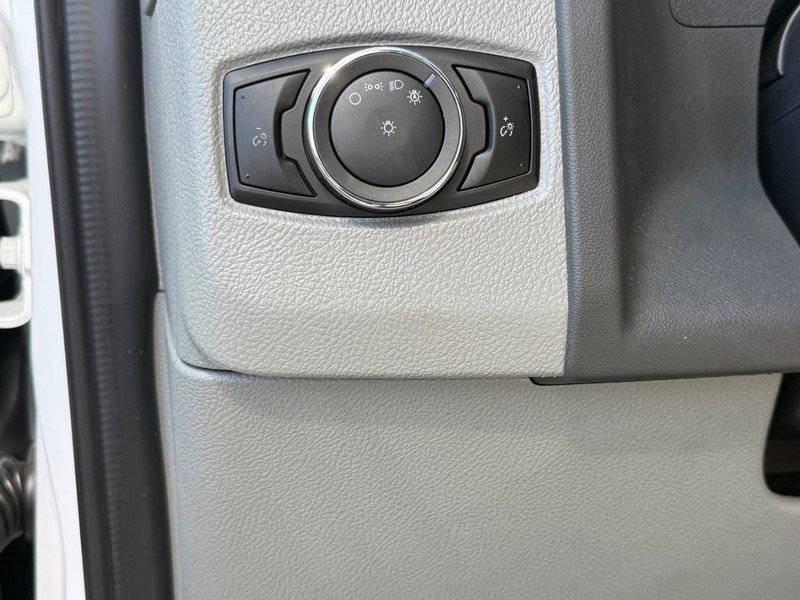 New 2027 Ford E-350 and Econoline 350 Super Duty w/ Interior Upgrade Package image 22