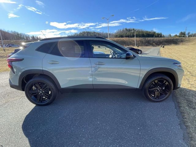 New 2026 Chevrolet Trax ACTIV w/ Driver Confidence Package image 8