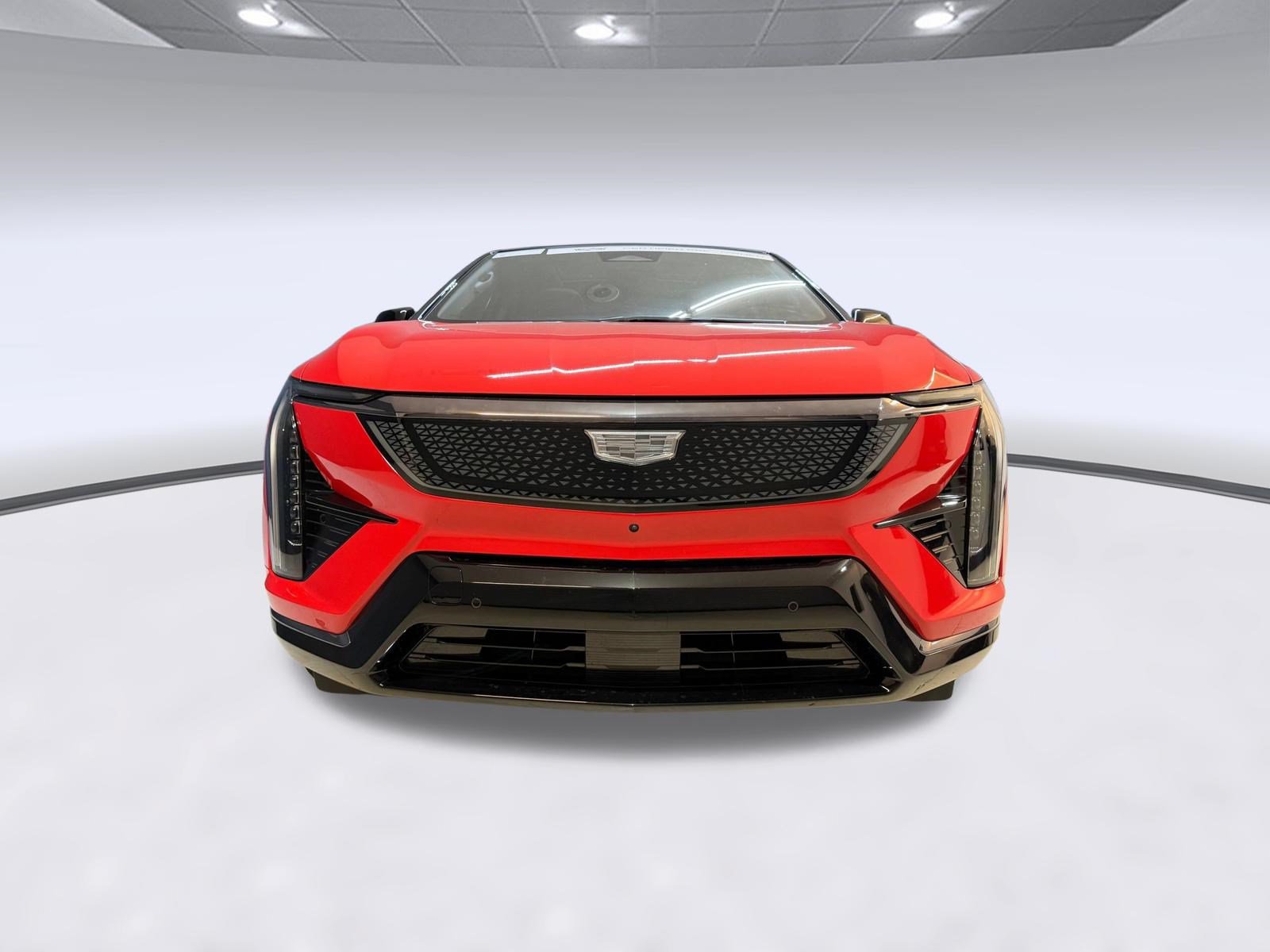 Certified 2025 Cadillac Optiq Sport 1 w/ LPO, Floor Liner Package AWD/4WD image 6