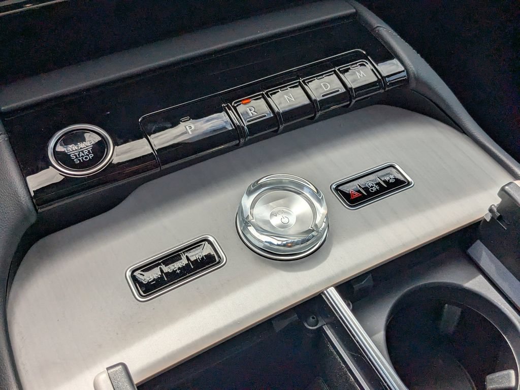 Used 2025 Lincoln Navigator Reserve AWD/4WD image 29