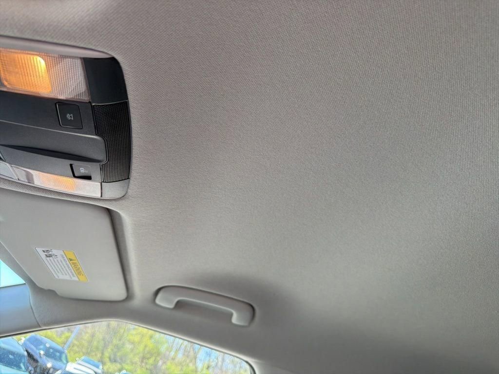 Certified 2024 Kia Seltos LX image 18