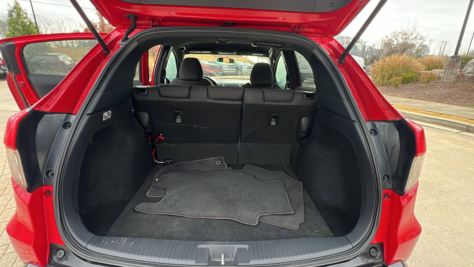 Used 2022 Honda HR-V Sport image 13