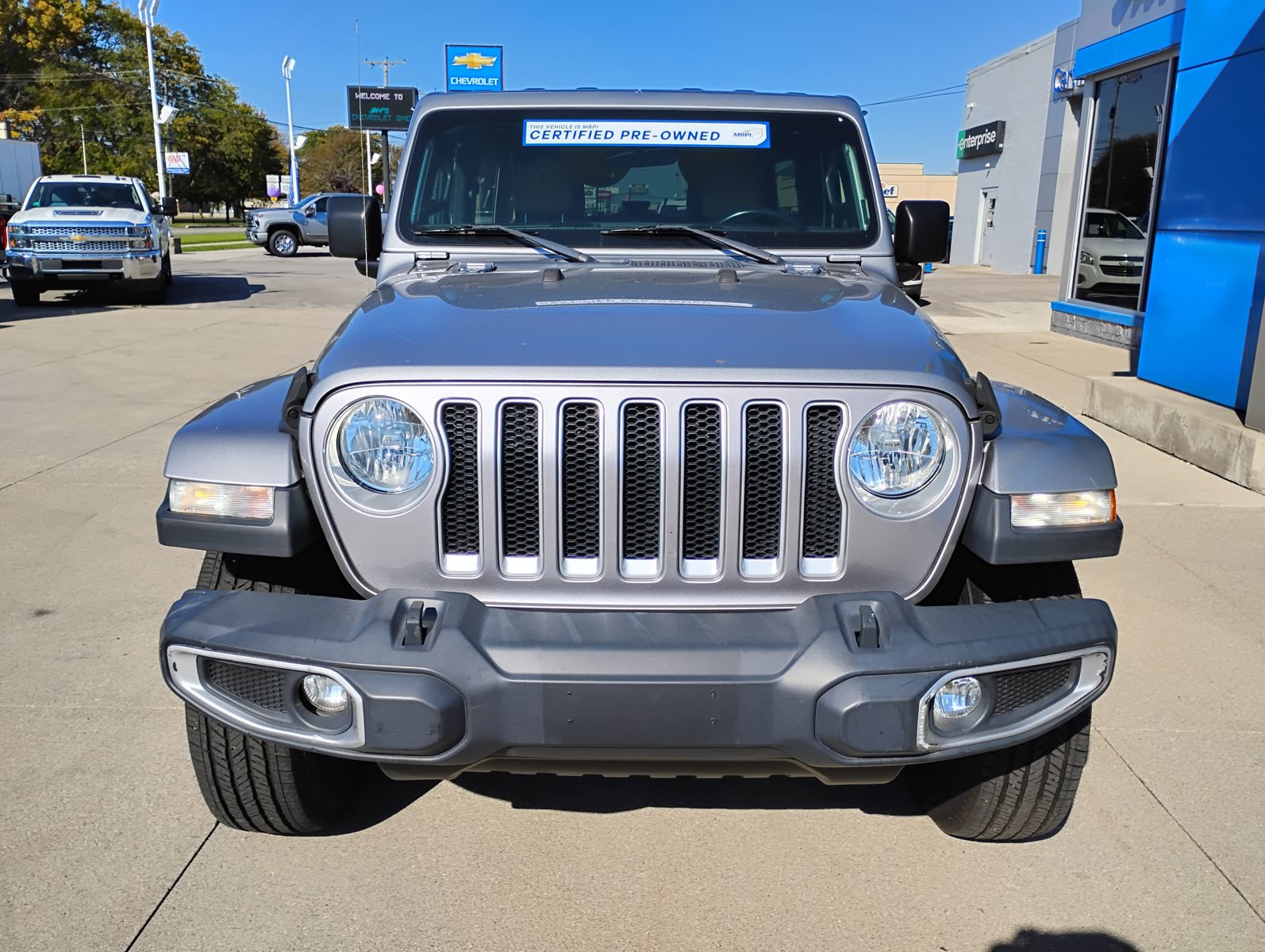 Used 2018 Jeep Wrangler Unlimited Sahara AWD/4WD image 2