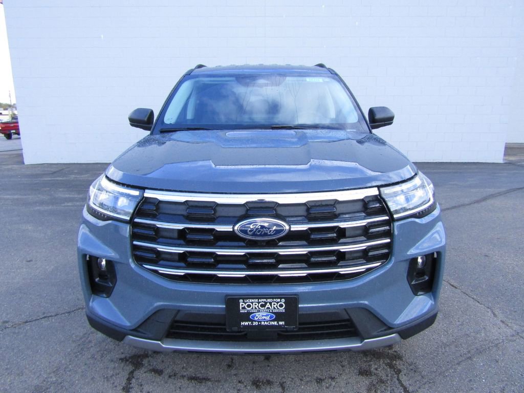 New 2026 Ford Explorer Active image 3