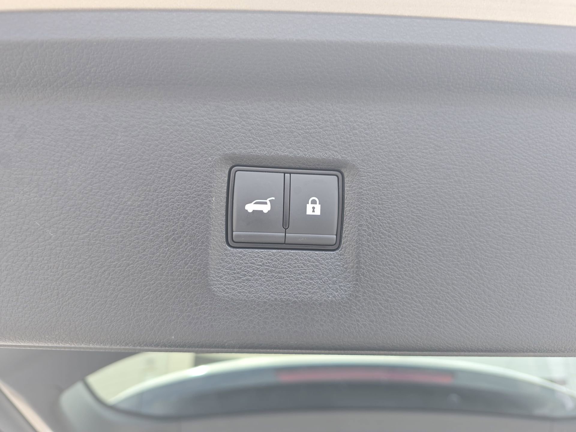 Certified 2024 INFINITI QX60 Luxe image 13