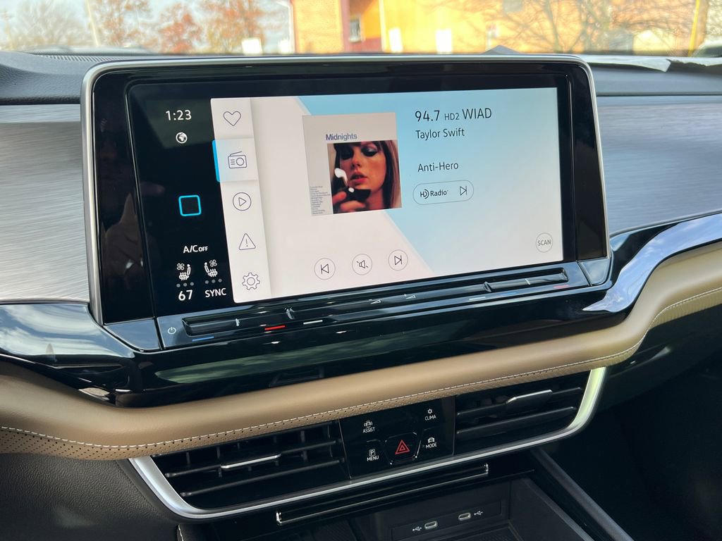 New 2026 Volkswagen Atlas Cross Sport SE image 26