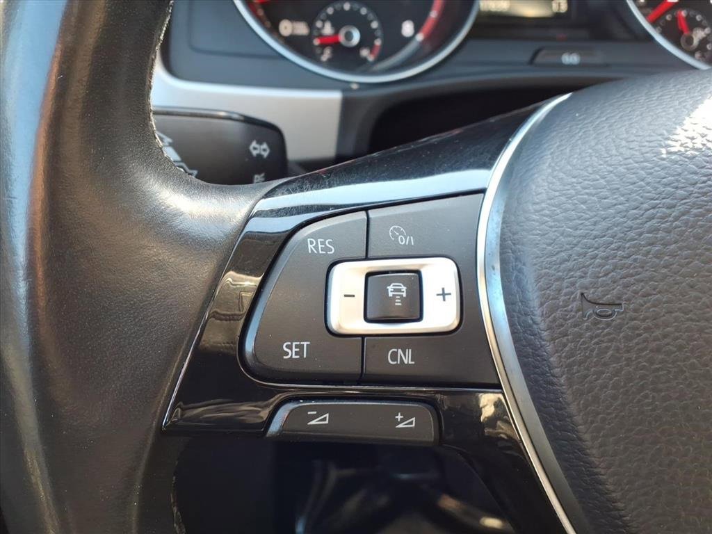 Used 2018 Volkswagen Atlas SEL image 18