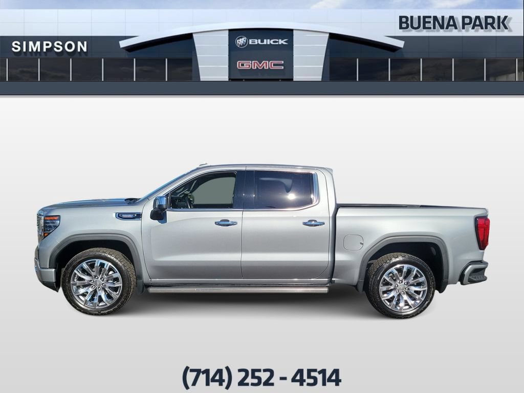Used 2024 GMC Sierra 1500 Denali w/ Denali Reserve Package AWD/4WD image 5