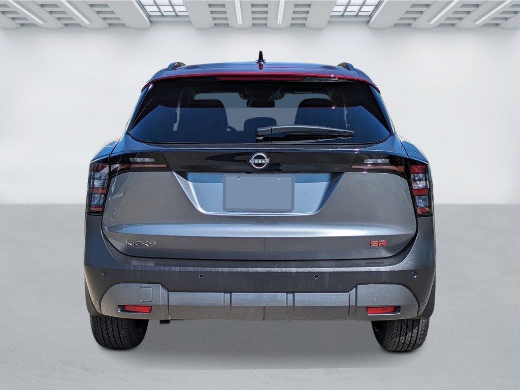 New 2027 Nissan Kicks SR FWD image 4