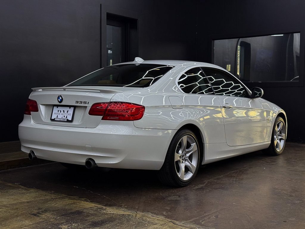 Used 2011 BMW 335i xDrive Coupe AWD/4WD image 9