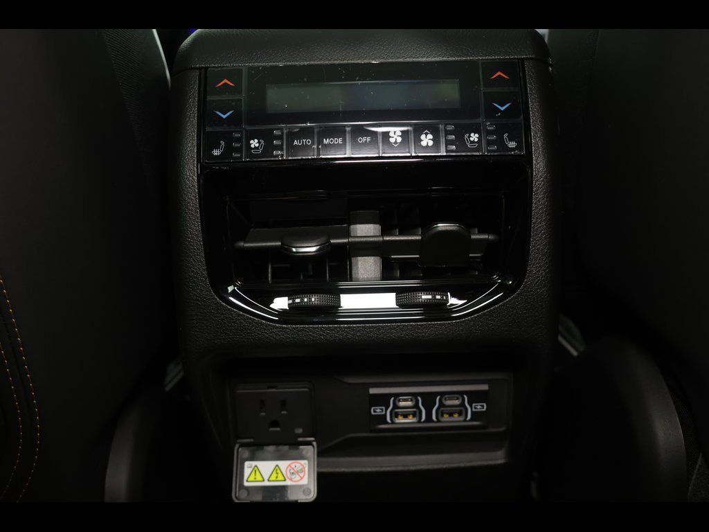 New 2025 Jeep Grand Cherokee L Summit image 24