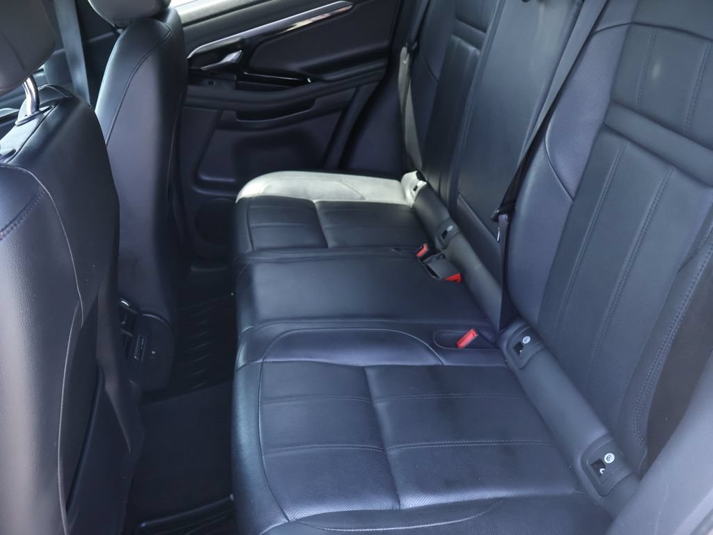 Used 2022 Land Rover Range Rover Evoque R-Dynamic S AWD/4WD image 13