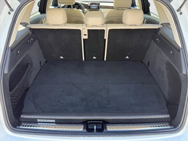 Used 2019 Mercedes-Benz GLC 350e 4MATIC image 17