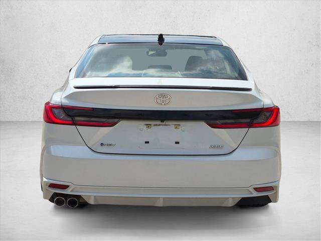 Used 2025 Toyota Camry XSE FWD image 3