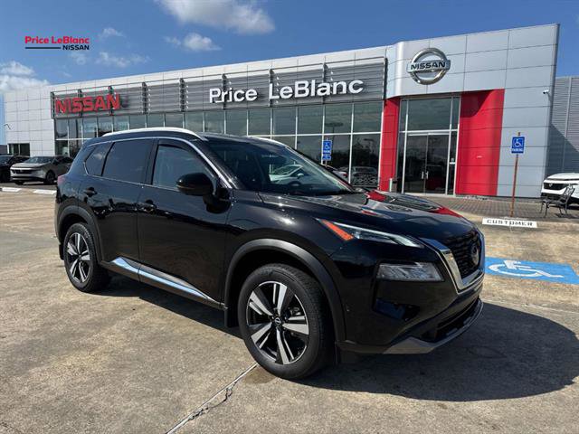 Used 2023 Nissan Rogue SL w/ SL Premium Package FWD image 2