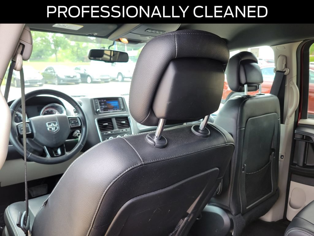 Used 2018 Dodge Grand Caravan SXT FWD image 13