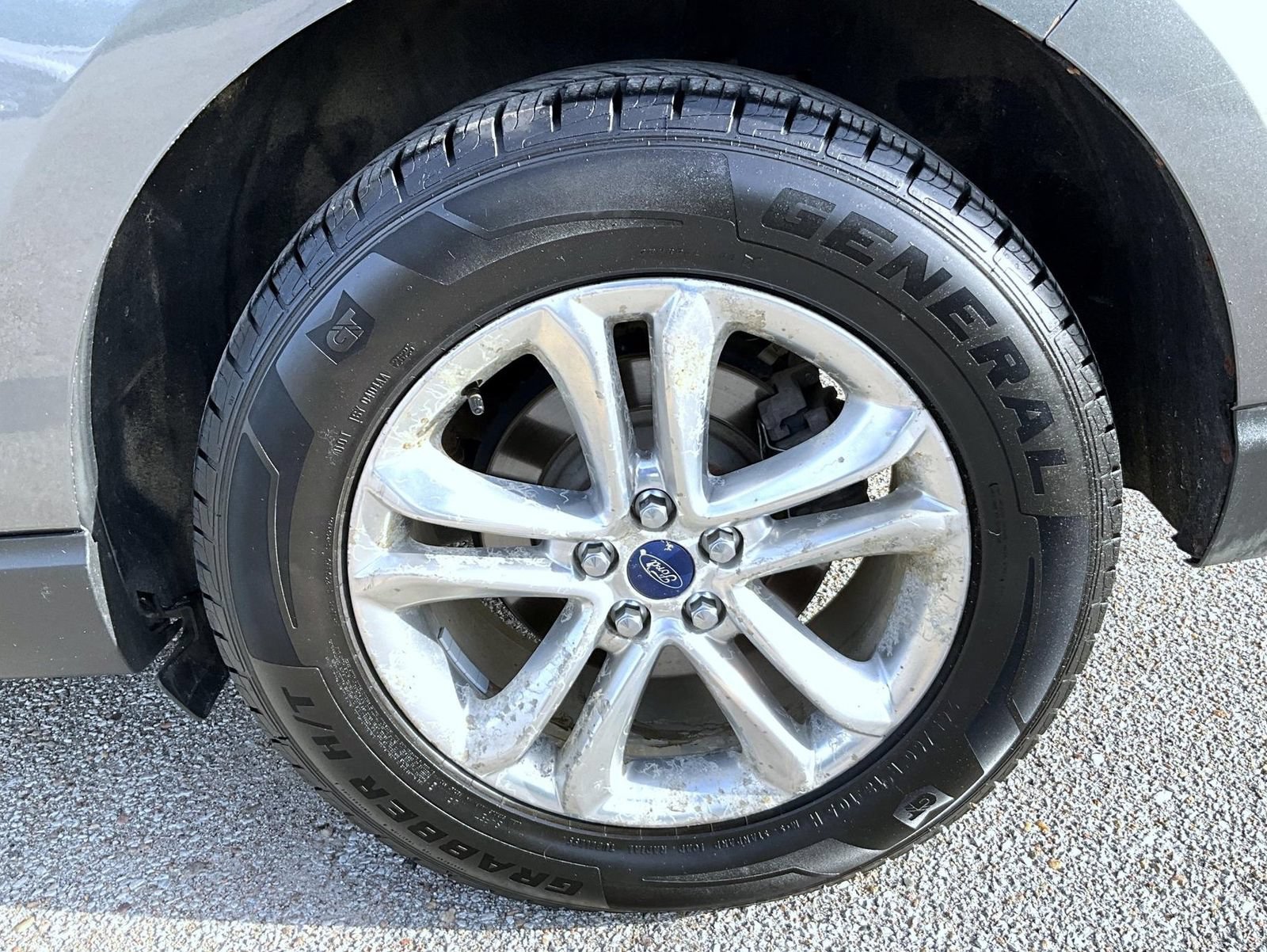 Used 2016 Ford Edge SEL w/ Equipment Group 201A AWD/4WD image 25