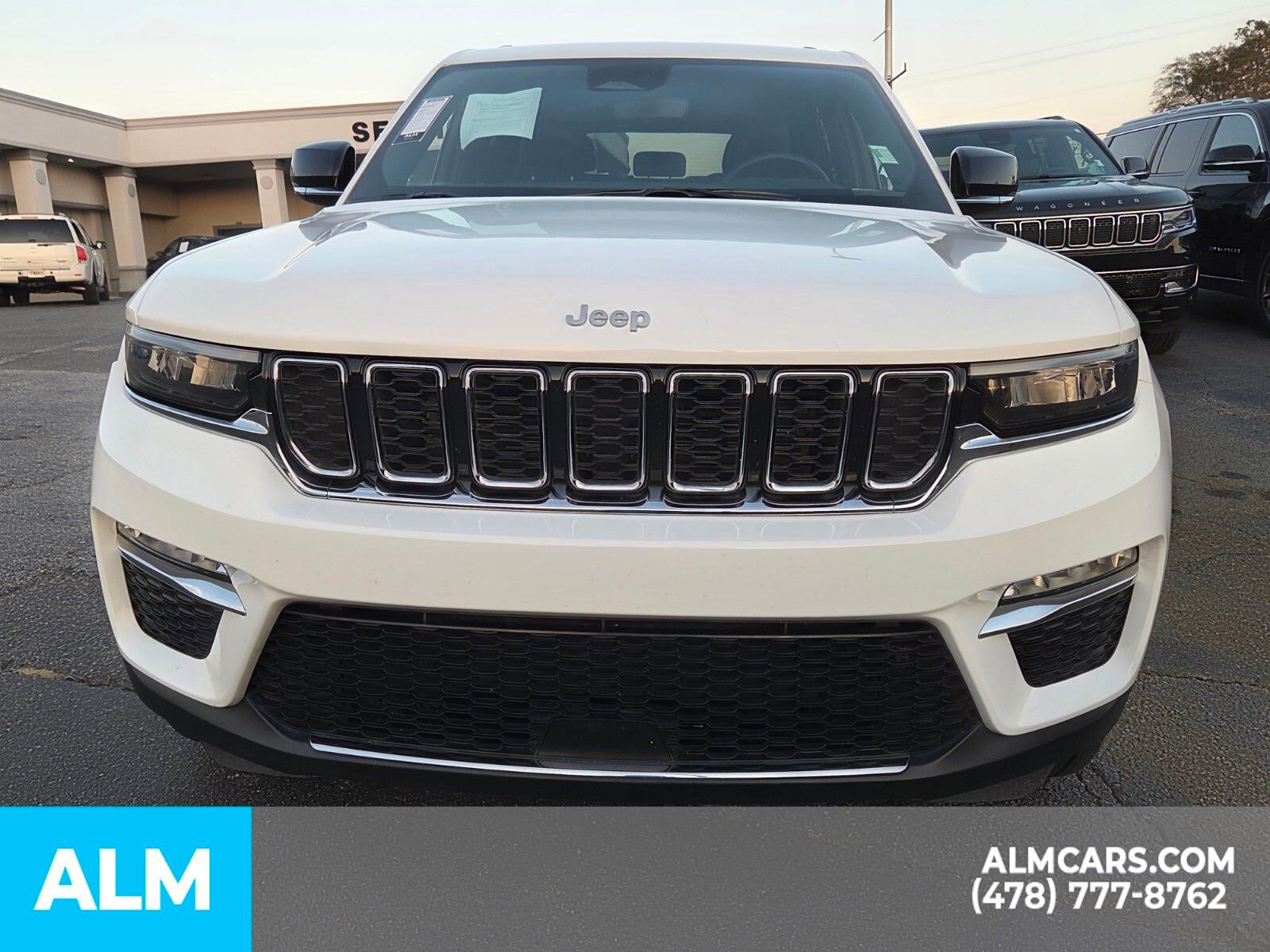 Used 2024 Jeep Grand Cherokee Limited image 18