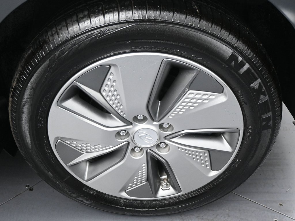 Used 2020 Hyundai Kona Limited image 43