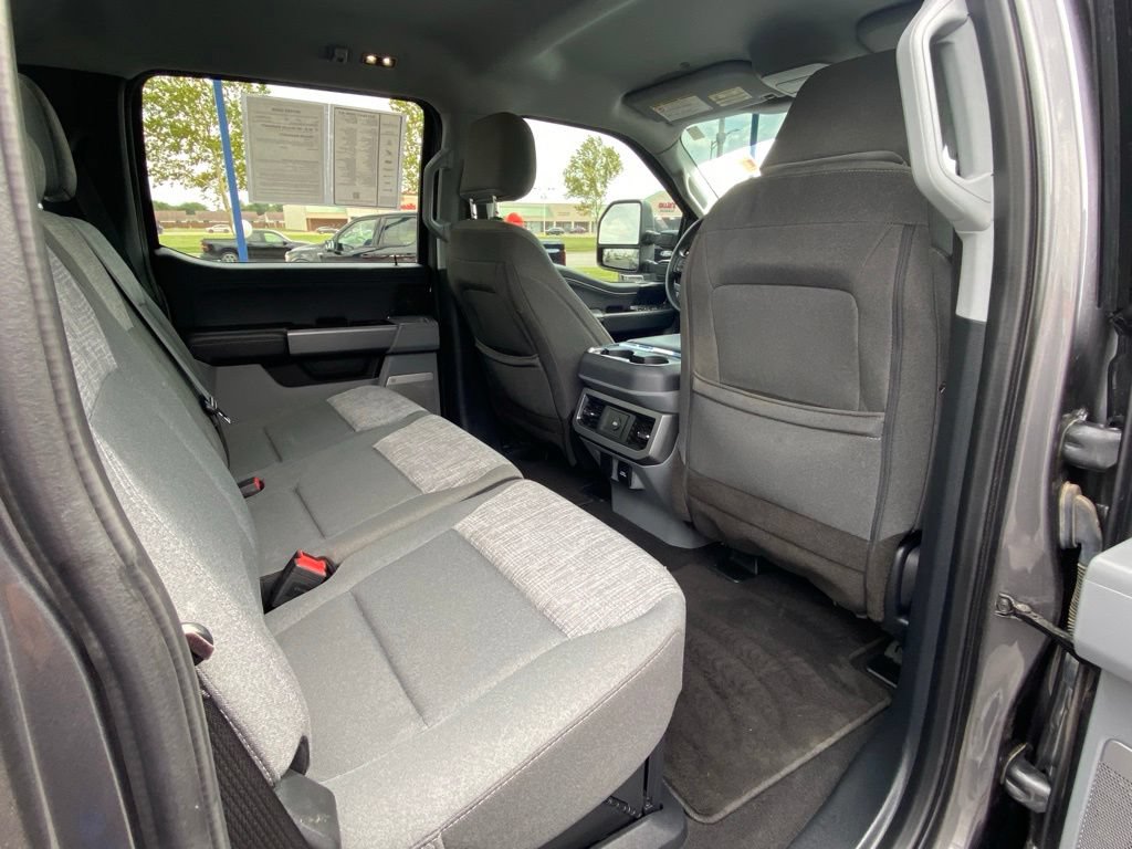 Used 2023 Ford F350 XLT w/ XLT Premium Package AWD/4WD image 42